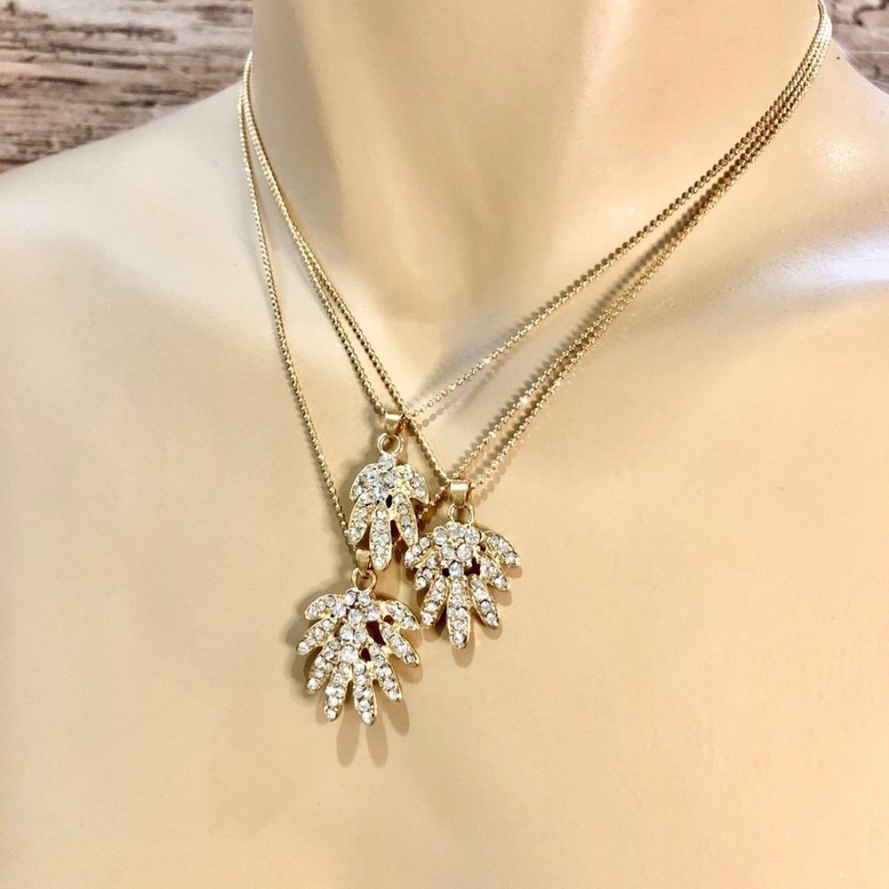 Gold Layer Necklace Earring Set